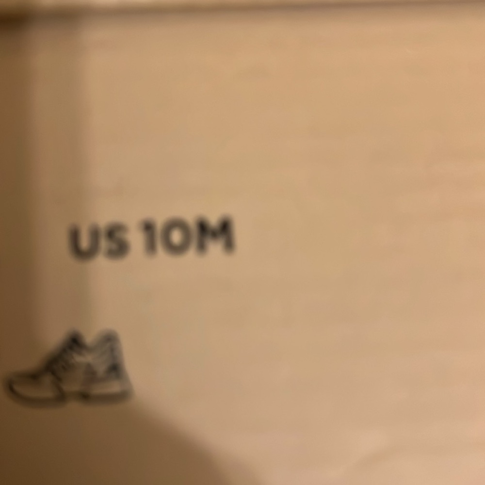 Powder pink & cream platform athletic trainer
sneaker w/ faux Gold MK plate - Picture 11 of 14